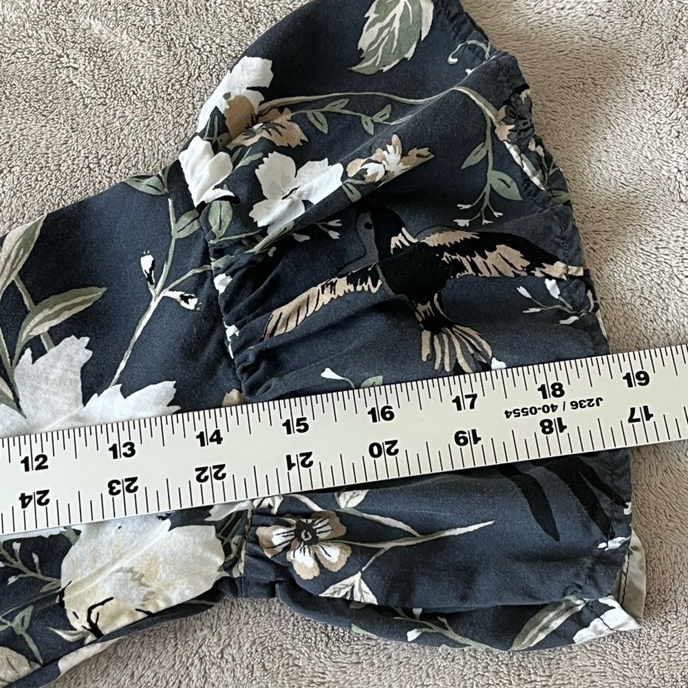 Old Navy Floral Bell Sleeve Shift Dress Birds Butterfly Size Large Cottagecore - Picture 14 of 15